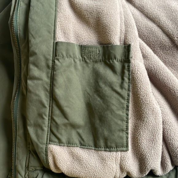 Woolrich Bomber Jacket - Picture 8 of 11